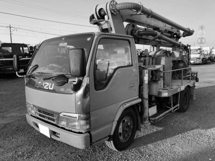 極東開発製コンクリートポンプ車2ｔスクイズPH45-14 （平成9年式）入荷致しました！