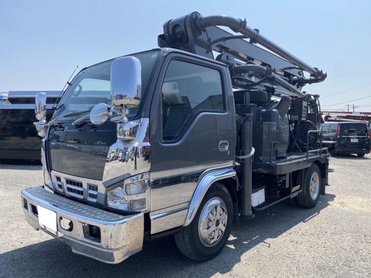 極東開発工業コンクリートポンプ車 2t（2トン）スクイズ　PH45-14A　平成16年式　ブーム14ｍ　エンジン載せ替え履歴あり（載せ替え後約8万㎞走行）