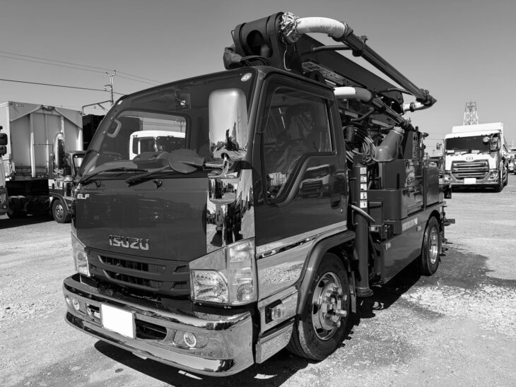 極東開発工業コンクリートポンプ車 2t（2トン）スクイズ　PH45A-15　令和2年式　ブーム15ｍ　